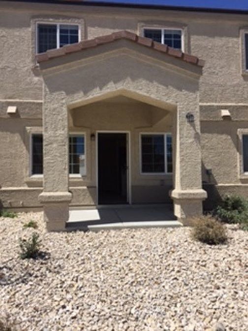 2nd image of 5665 Vista Luna Dr APT 103