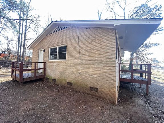 2nd image of 1908 Vernon Rd