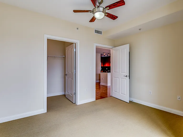 4909 Laclede Ave #1002 — Photo 21