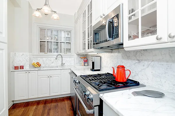 Sold by Kleier Residential | media 15