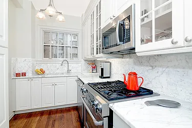 Sold by Kleier Residential