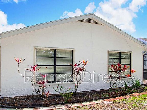 5th image of 4567 Brook Dr