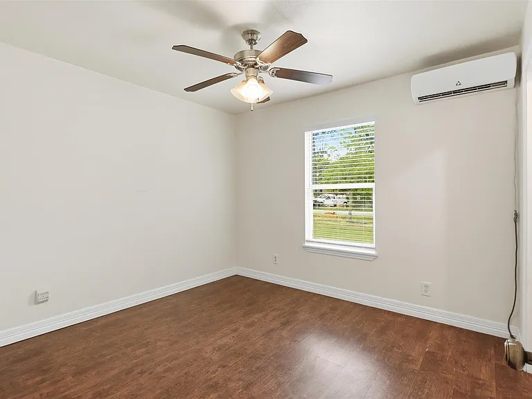 26462 Spanish Oaks Dr — Photo 10