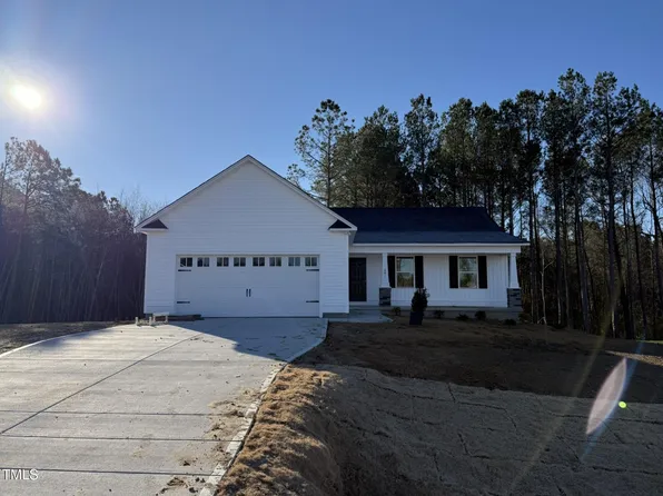 241 Magnolia Run Way, Benson, NC 27504