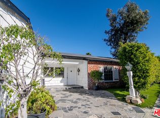 10803 Alta View Dr, Studio City, CA 91604