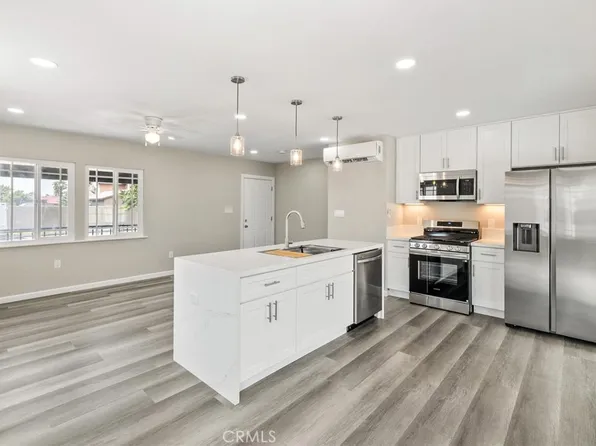 9831 Oleander Ave, Fontana, CA 92335