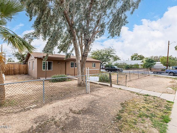 2nd image of 2843 W Granada Rd