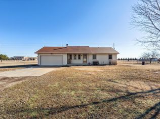 1416 N Crow Rd, Peck, KS 67120