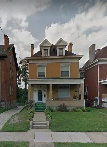 127 Washington Ave photo 1