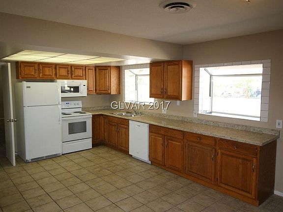 3rd image of 7555 W La Madre Way