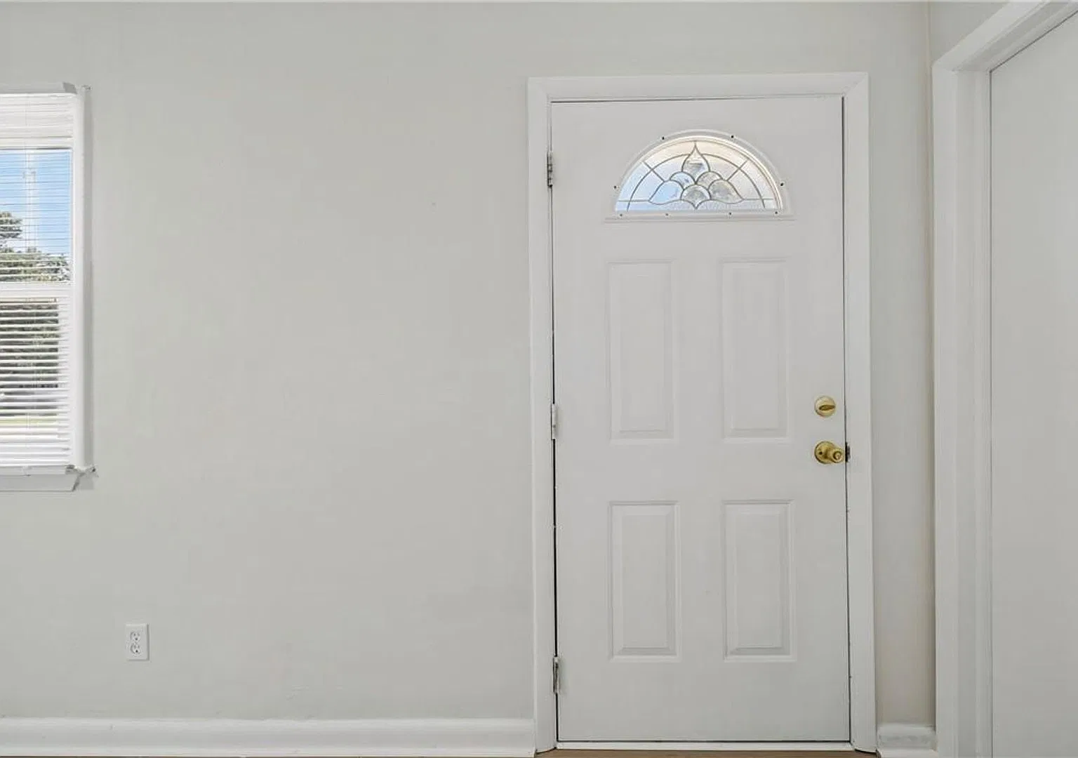 13408 Martha Circle, Smithfield, Virginia 23430 — Photo 4