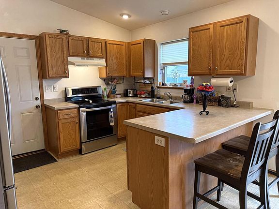 4th image of 6110 QUENTIN STREET