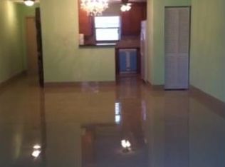 917 S North St, Lake Worth, FL 33460