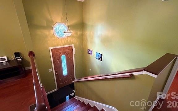 2nd image of 3358 Lilac Ln