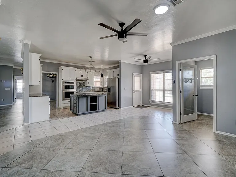 1209 SW 113th St — Photo 11