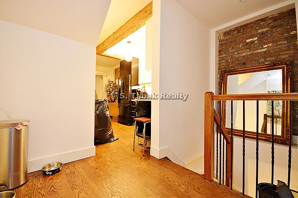 Rented by Simply Brooklyn Realty Inc | media 30