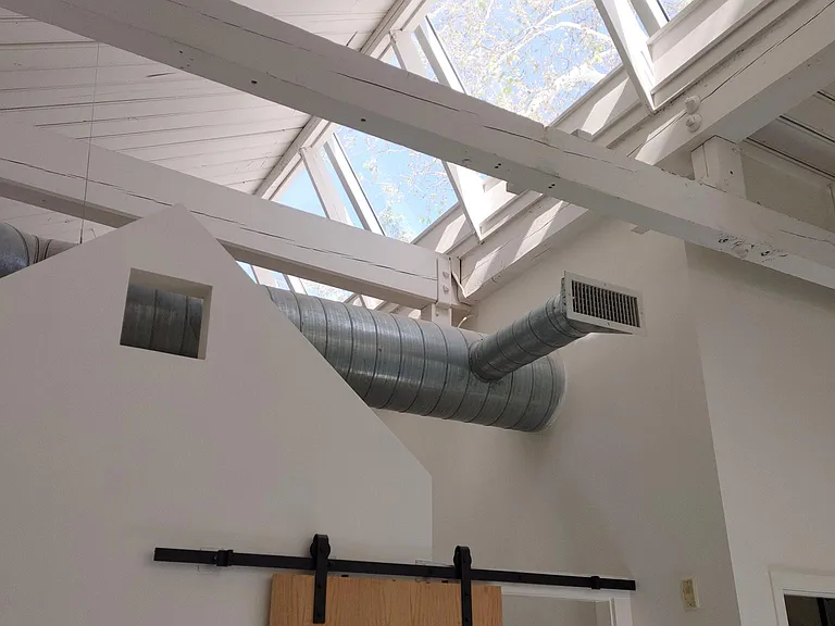 Helix Realty- The Original SOHO LOFTS — Photo 38