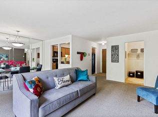 28733 Franklin River Dr #490-202, Southfield, MI 48034
