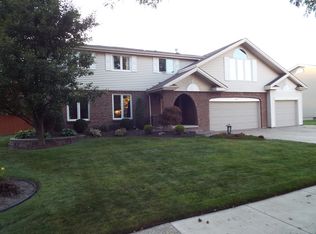 1288 Ivygreen Ct, North Tonawanda, NY 14120