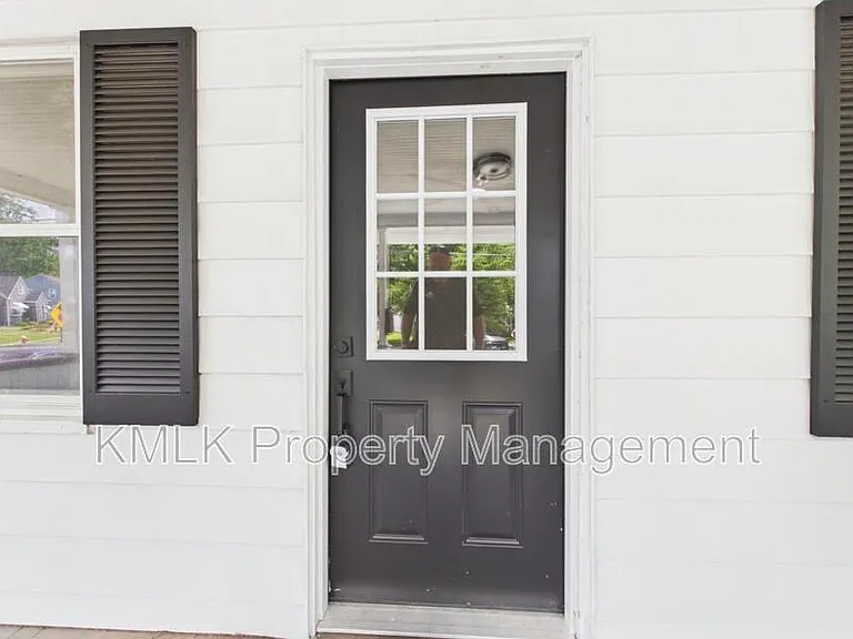 2899 Northland St — Photo 7