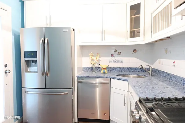 Rented by Citi Habitats | media 9