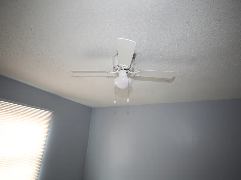 1815 Paisley Ave — Photo 29