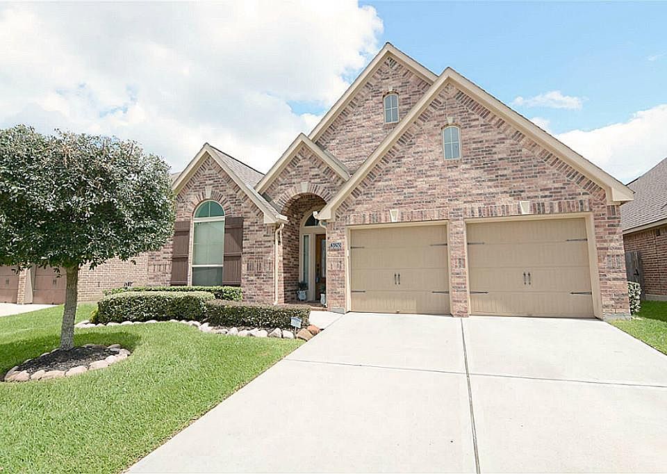 2nd image of 26210 Serenity Oaks Dr
