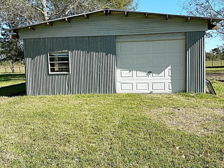 17261 County Line Rd — Photo 17