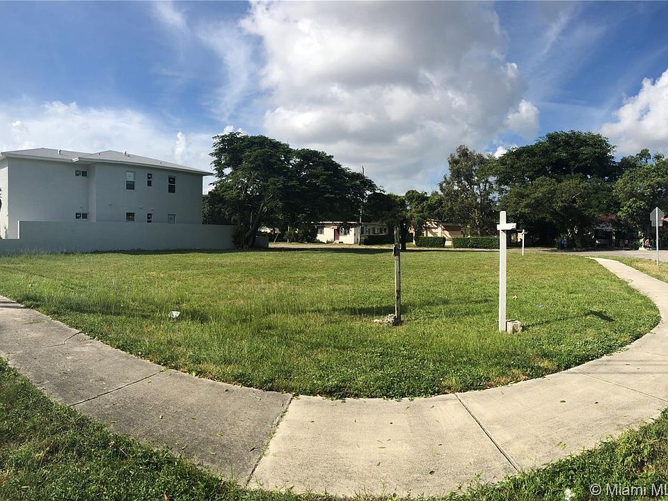 1st image of 1107 NW 31st St