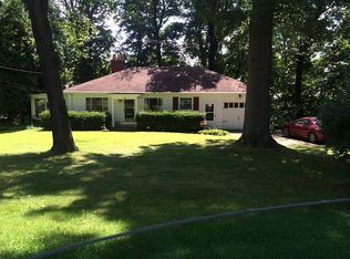 1160 Overton Dr, Akron, OH 44319