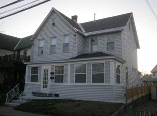 1913 Guilderland Ave, Schenectady, NY 12306