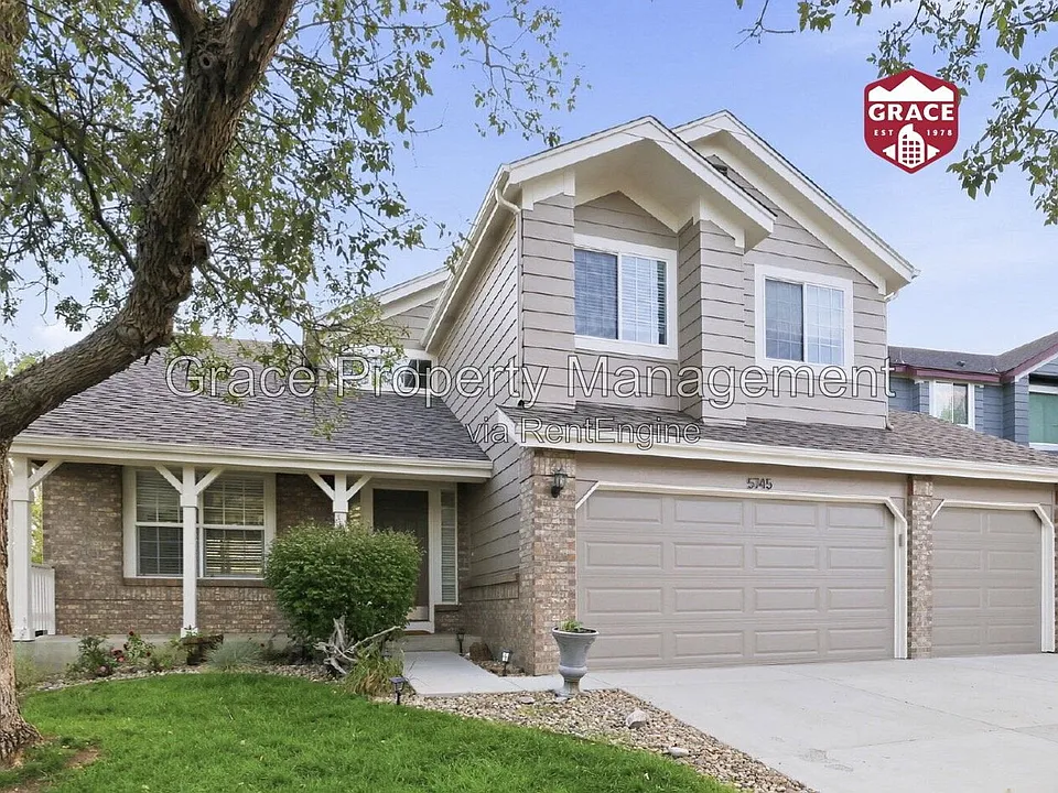 5745 S Truckee Ct