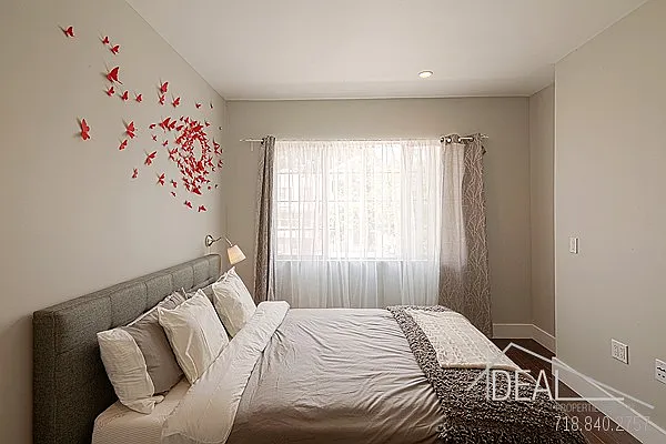 Sold by Ideal Properties Group | media 26