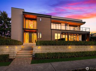 6504 103rd Avenue NE, Kirkland, WA