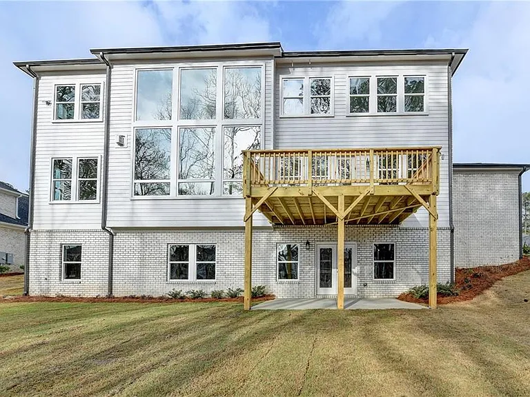 2471 Stewart Rd — Photo 73