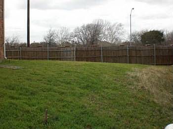 5th image of 7313 Tellford Ln