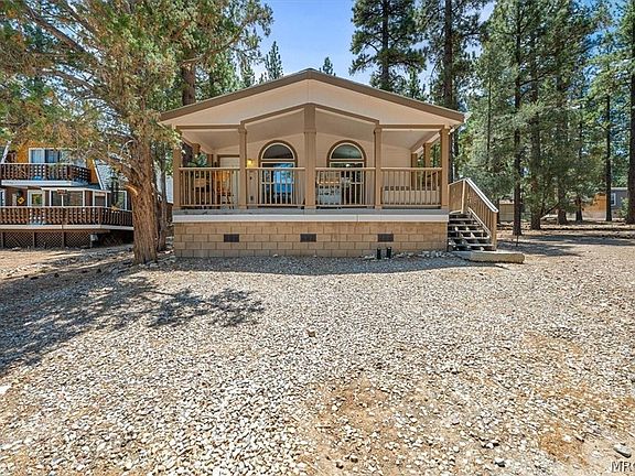 3rd image of 2016 Mahogany Ln