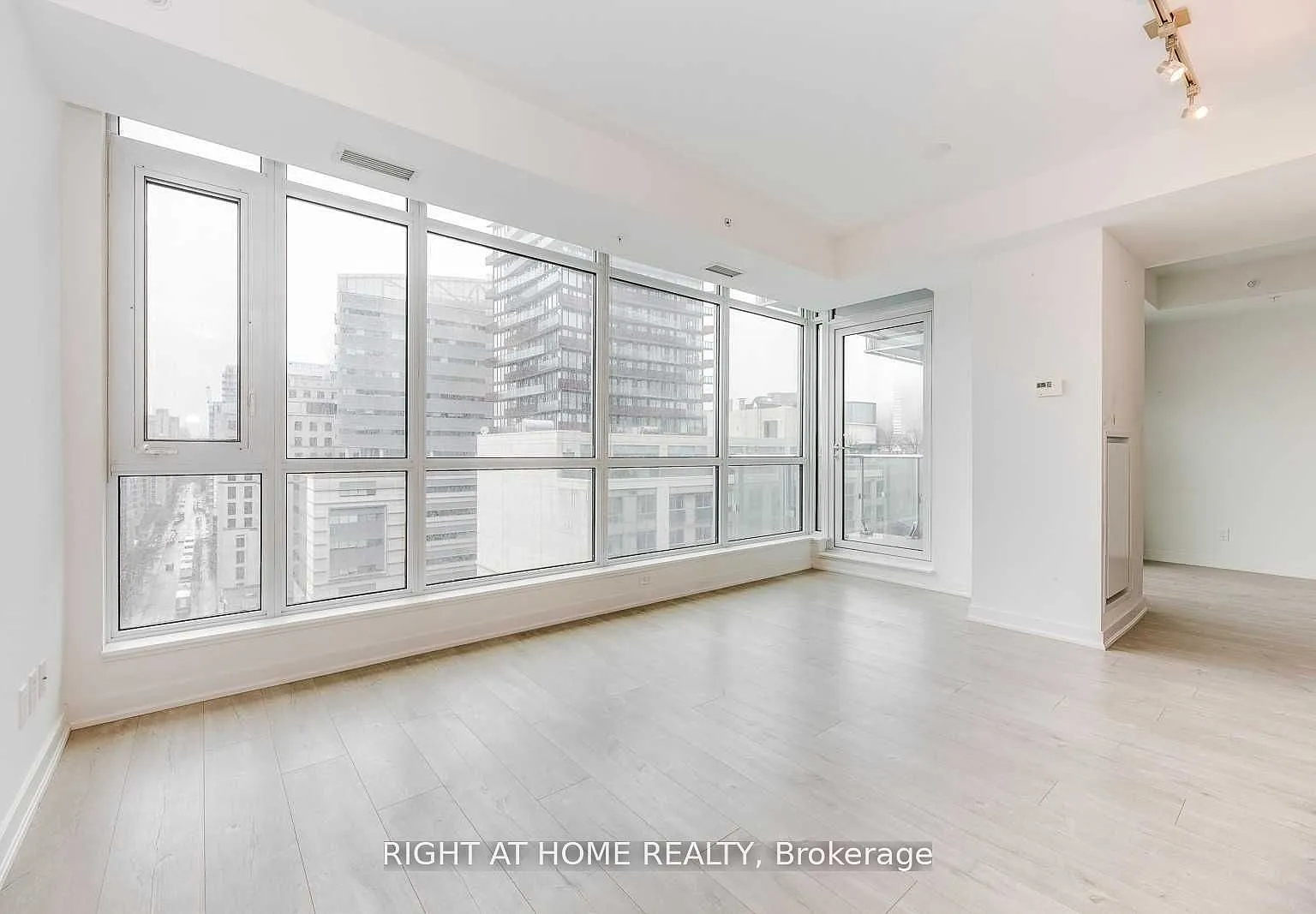 2 bed, $2,950 — Photo 2
