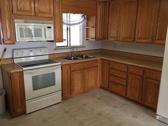 4th image of 2625 W Gunnison Dr