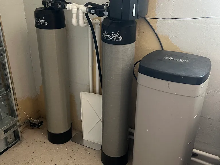 Professional whole house water filtration system