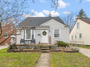 504 Wellesley Ave, Royal Oak, MI 48067