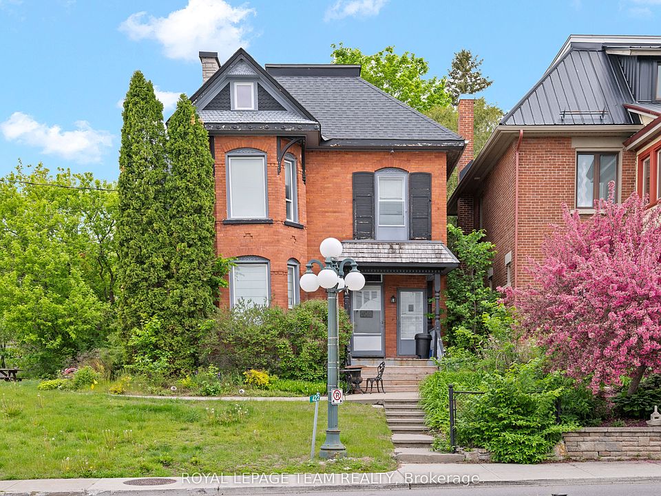 1st image of 422 Donald B Munro Dr