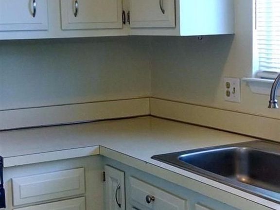 5th image of 8650 Shawn Dr