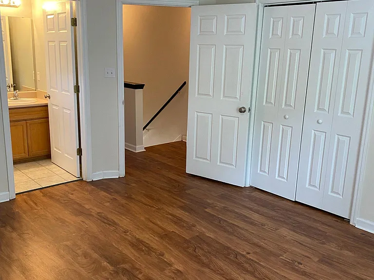 97 Bass St — Photo 14