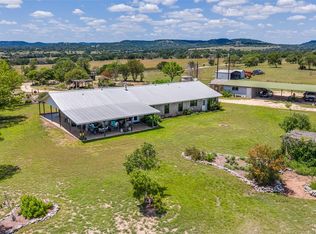 369 Sakewitz, Comfort, TX 78013