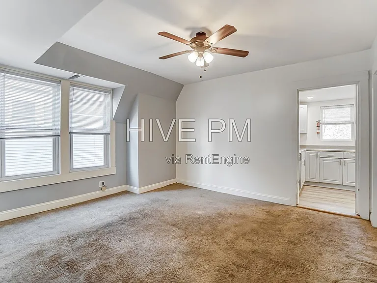 3246 Linwood Ave #2 — Photo 6