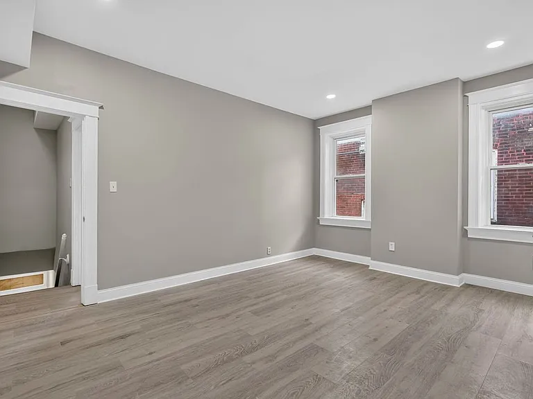 3225 Minnesota Ave #2F — Photo 10