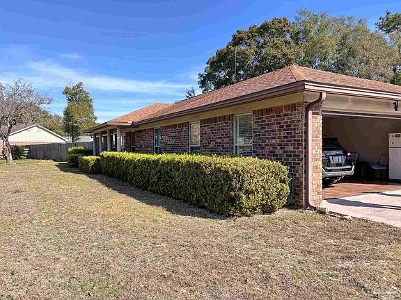3rd image of 4530 Baywoods Dr