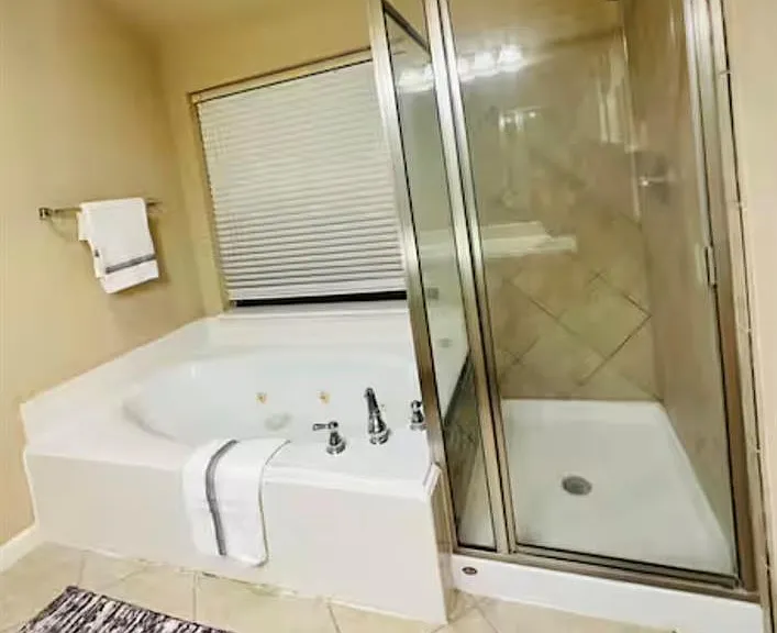 22119 Canyonwood Park Ln — Photo 13