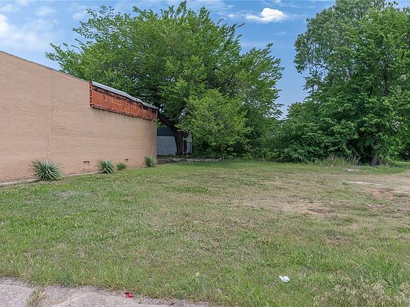 4th image of 1419 NE 23rd St Lot 12